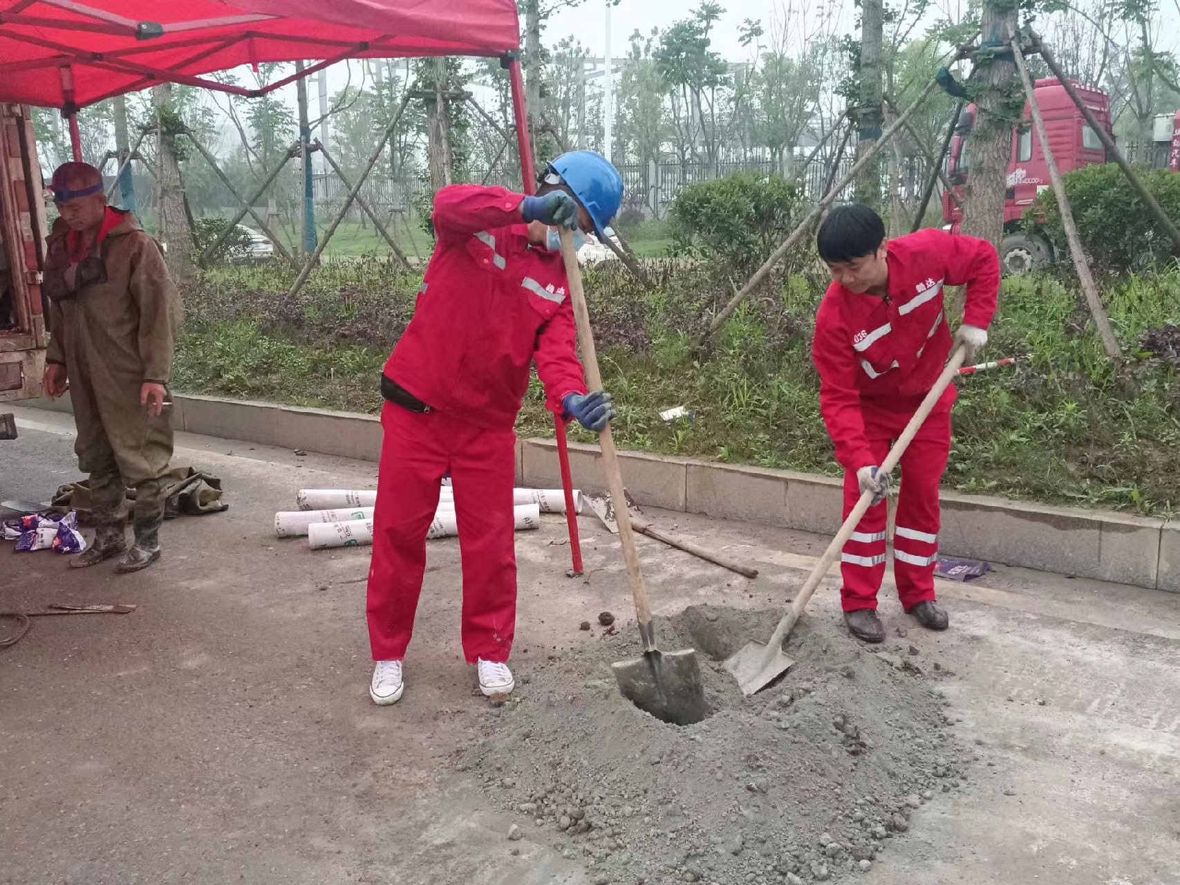潞城管道疏通哪家好】及时进行市政管道清淤