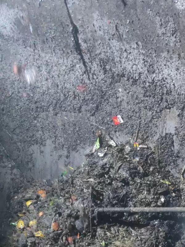 潞城污水池清理